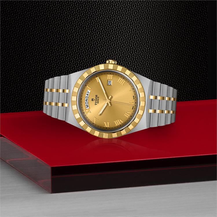 Tudor Royal 41mm. Champagne Dial. Roman Numerals_2