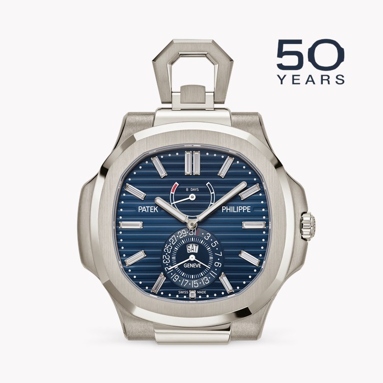 Patek Philippe Nautilus Blue Dial, Baton Numerals_1