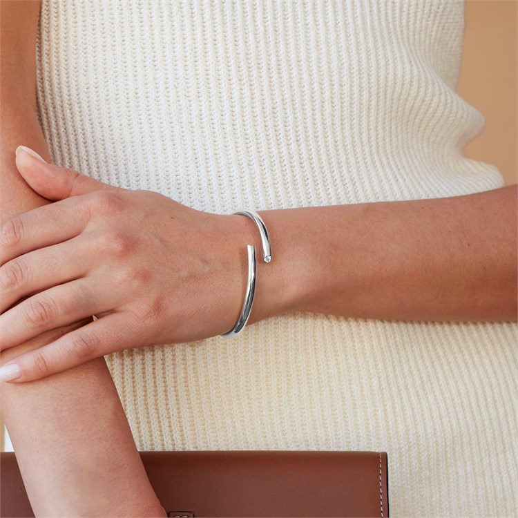 Eclipse 0.34ct Spring Bangle Brilliant Cut, Rubover Set_10