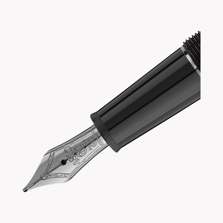 Montblanc Meisterstück Ultra Black Classique Fountain Pen - Size M