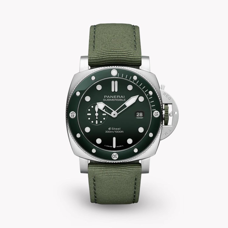 Panerai Submersible QuarantaQuattro ESteel™ Verde Smeraldo 44mm, Green Dial, Baton Numerals_1