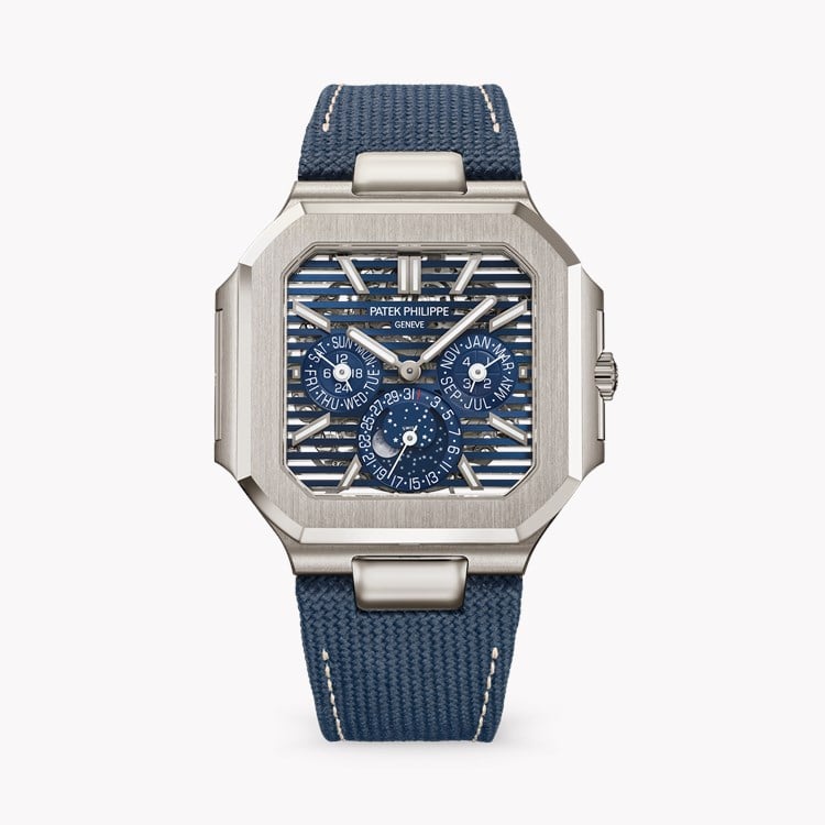 Patek Philippe Nautilus 38mm, Blue Dial, Baton Numerals_1