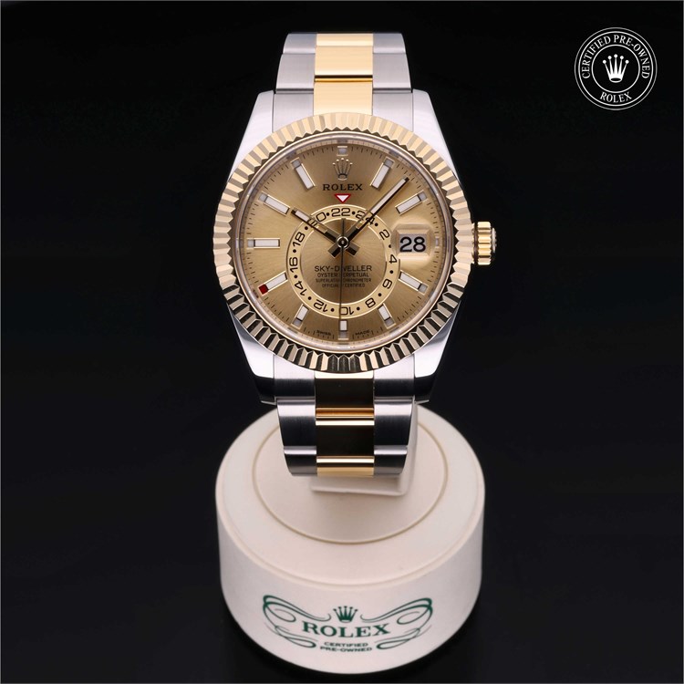 Rolex Sky-Dweller 2020, 42mm, Oystersteel and Yellow Gold
