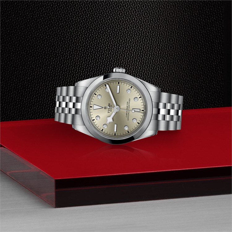 Tudor Black Bay 36 36mm, Champagne Dial, Diamond Numerals_2