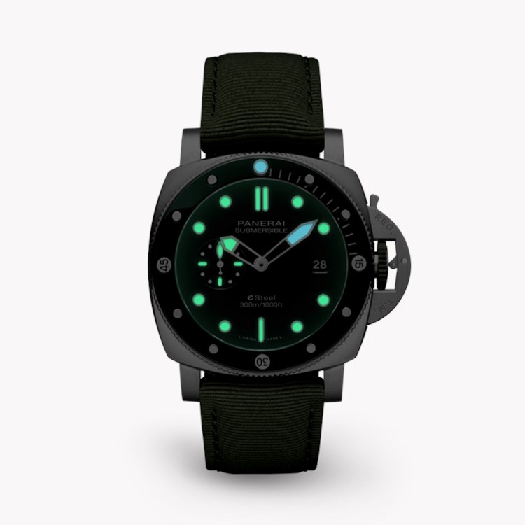 Panerai Submersible QuarantaQuattro ESteel™ Verde Smeraldo 44mm, Green Dial, Baton Numerals_3