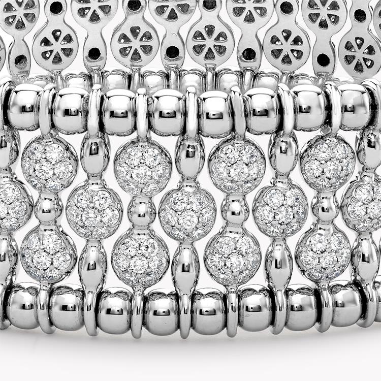 Bohemia Diamond Wide Bangle Brilliant cut, Claw set_2