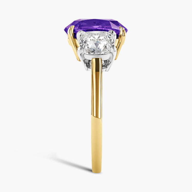 Masterpiece 5.41ct Colour Change Sapphire and Diamond Three Stone Ring Cushion modern cut, Claw set_4