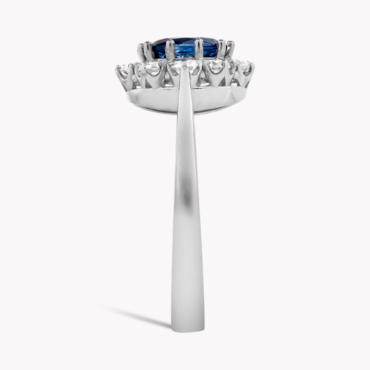 Oval Cut Sapphire and Diamond Cluster Ring Oval Cut, Claw Set_4