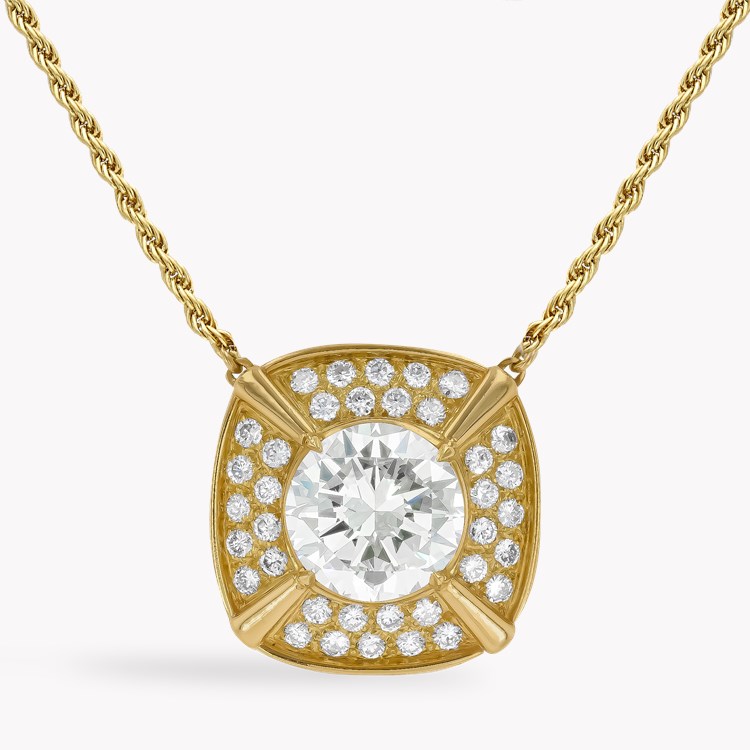 Bvlgari Old Cut 7.18ct Diamond Pendant   in 18ct Yellow Gold