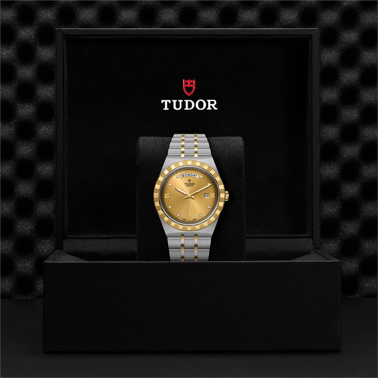 Tudor Royal 41mm. Champagne Dial. Diamond Numerals_3