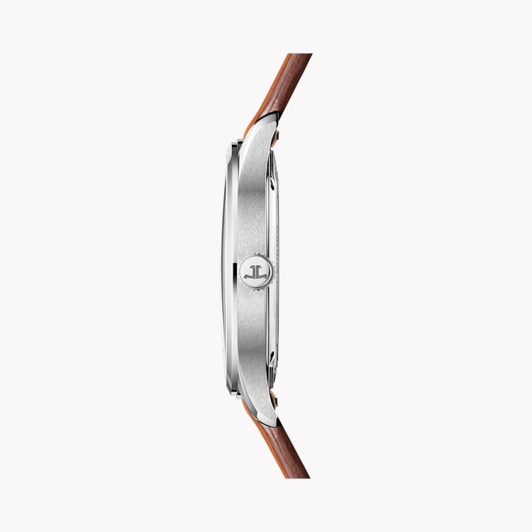 Jaeger-LeCoultre Master Control Date 40mm, Silver Dial, Arabic/Baton Numerals_3