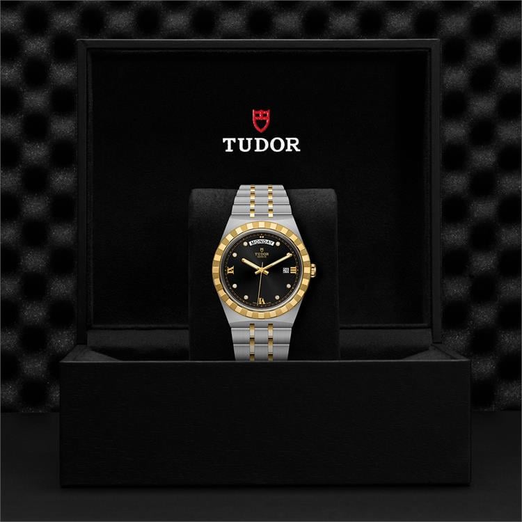 Tudor Royal  M28603-0005 41mm. Black Dial. Diamond Numerals_3