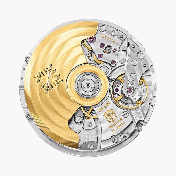 Patek Philippe Aquanaut 39.9mm, Mother of Pearl Dial, Arabic/Baton Numerals_5