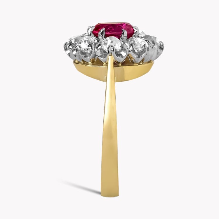 Oval Cut 1.06ct Burma Ruby and Diamond Cluster Ring Oval Cut, Claw Set_4