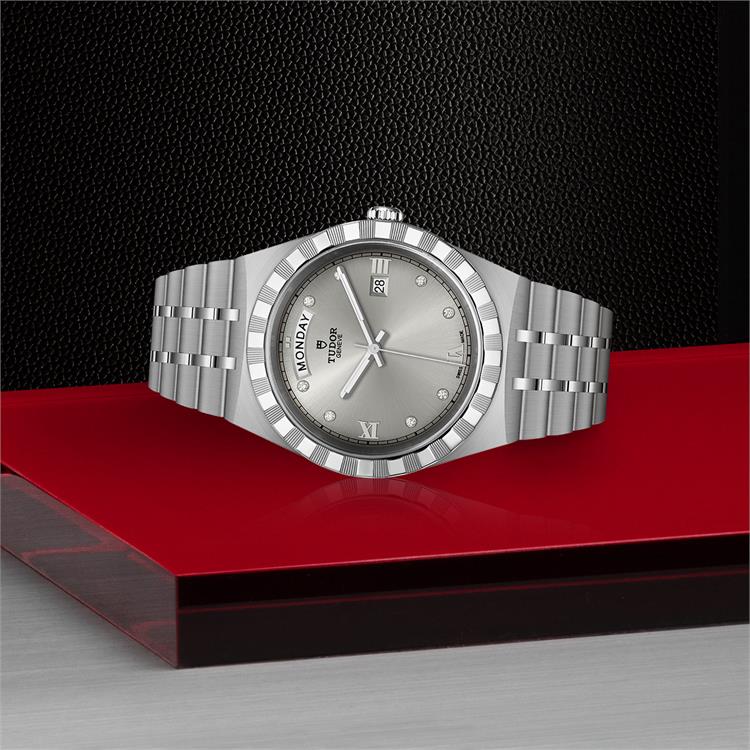 Tudor Royal 41mm. Silver Dial. Diamond Numerals_2