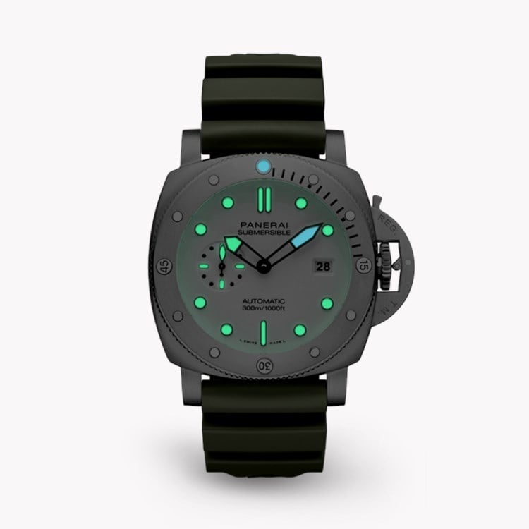 Panerai Submersible QuarantaQuattro Bianco 44mm, White Dial, Baton Numerals_3