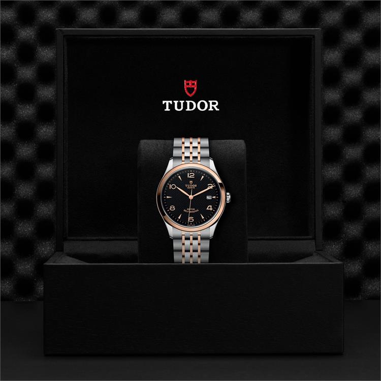 Tudor 1926 M91551-0003 Watch - 39mm. Black Dial. Arabic/Baton Numerals 