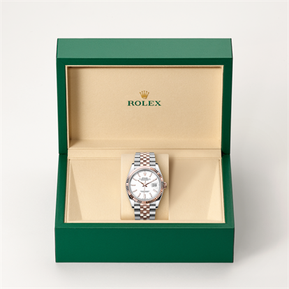 Datejust 36, Oyster, 36 mm, Oystersteel and Everose gold watch inside presentation box