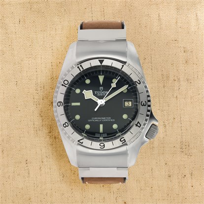 Tudor Black Bay P01