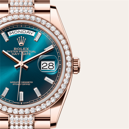Day-Date 36, Oyster, 36 mm, Everose gold and diamonds watch