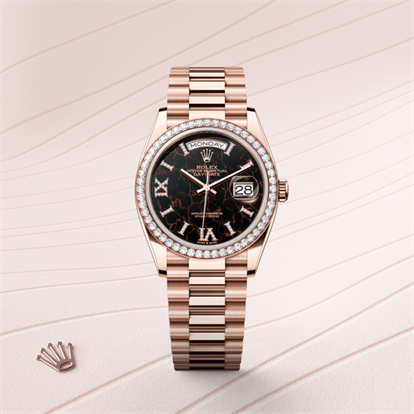 Day-Date 36, Oyster, 36 mm, Everose gold and diamonds watch