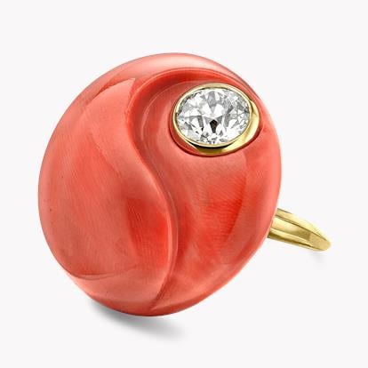 Art Deco Sterlé Coral & Diamond Ring 1.10ct in Yellow Gold
