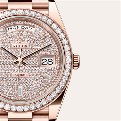 Day-Date 40, Oyster, 40 mm, Everose gold and diamonds watch