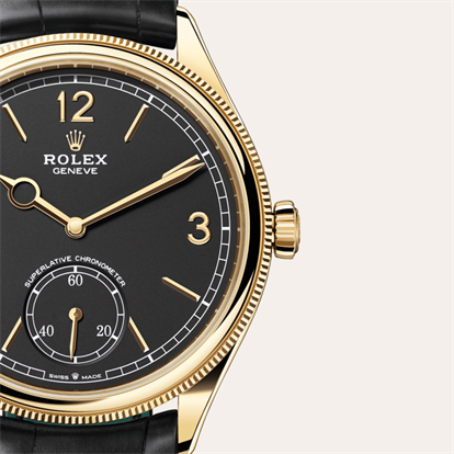 1908, 39 mm, 18 ct yellow gold, polished finish watch