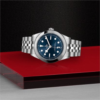 Tudor Black Bay One 39