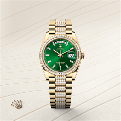 Day-Date 36, Oyster, 36 mm, yellow gold and diamonds watch