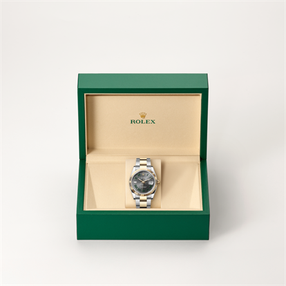 Datejust 36, Oyster, 36 mm, Oystersteel and yellow gold watch inside presentation box
