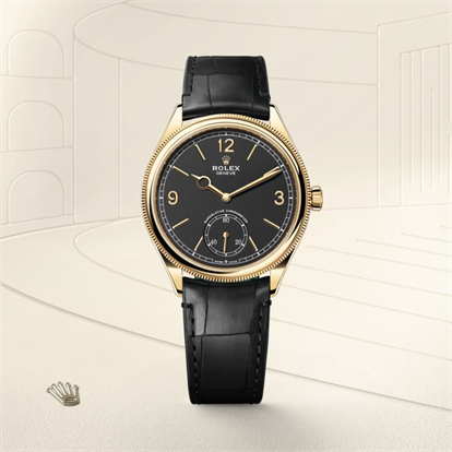 1908, 39 mm, 18 ct yellow gold, polished finish watch