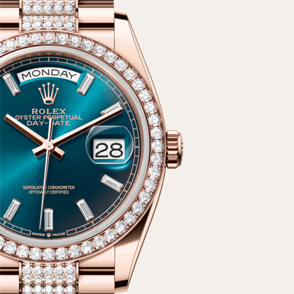 Day-Date 36, Oyster, 36 mm, Everose gold and diamonds watch