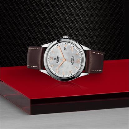 Tudor 1926 M91550-0006