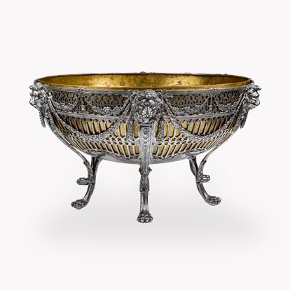 Silver George V Lion's Head and Foot Wine Cooler Elkington, 1913