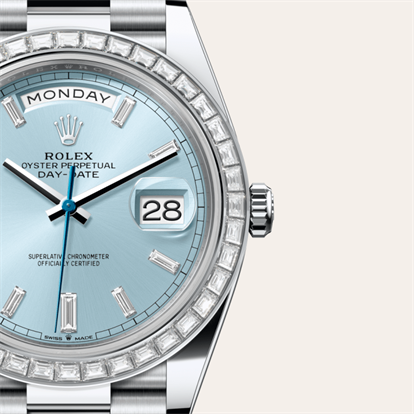 Day-Date 40, Oyster, 40 mm, platinum and diamonds watch