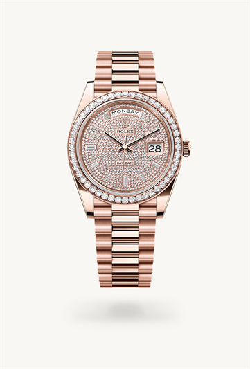 Day-Date 40 * Oyster, 40 mm, Everose gold and diamonds with a Diamond-paved Set with diamonds bezel and President, semi-circular three-piece links bracelet