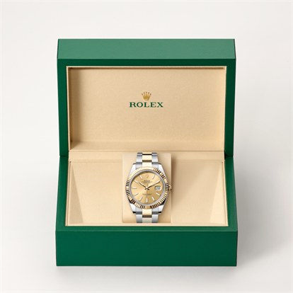Datejust 41, Oyster, 41 mm, Oystersteel and yellow gold watch inside presentation box