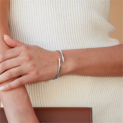 Eclipse 0.34ct Spring Bangle