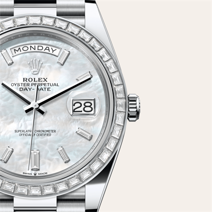 Day-Date 40, Oyster, 40 mm, platinum and diamonds watch