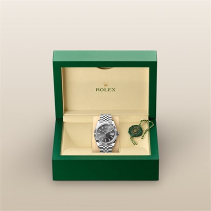 Datejust 41, Oyster, 41 mm, Oystersteel and white gold watch inside presentation box