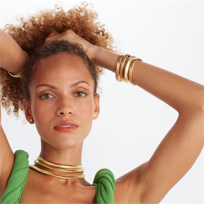 Fine Lines Triangular Shape Bracelet