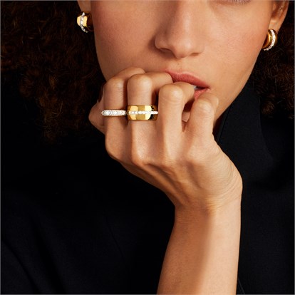 RockChic Wide 0.91ct Inverted Princess Cut Diamond Ring