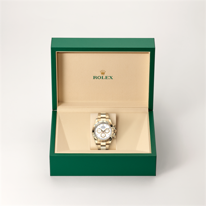 Cosmograph Daytona, Oyster, 40 mm, yellow gold watch inside presentation box