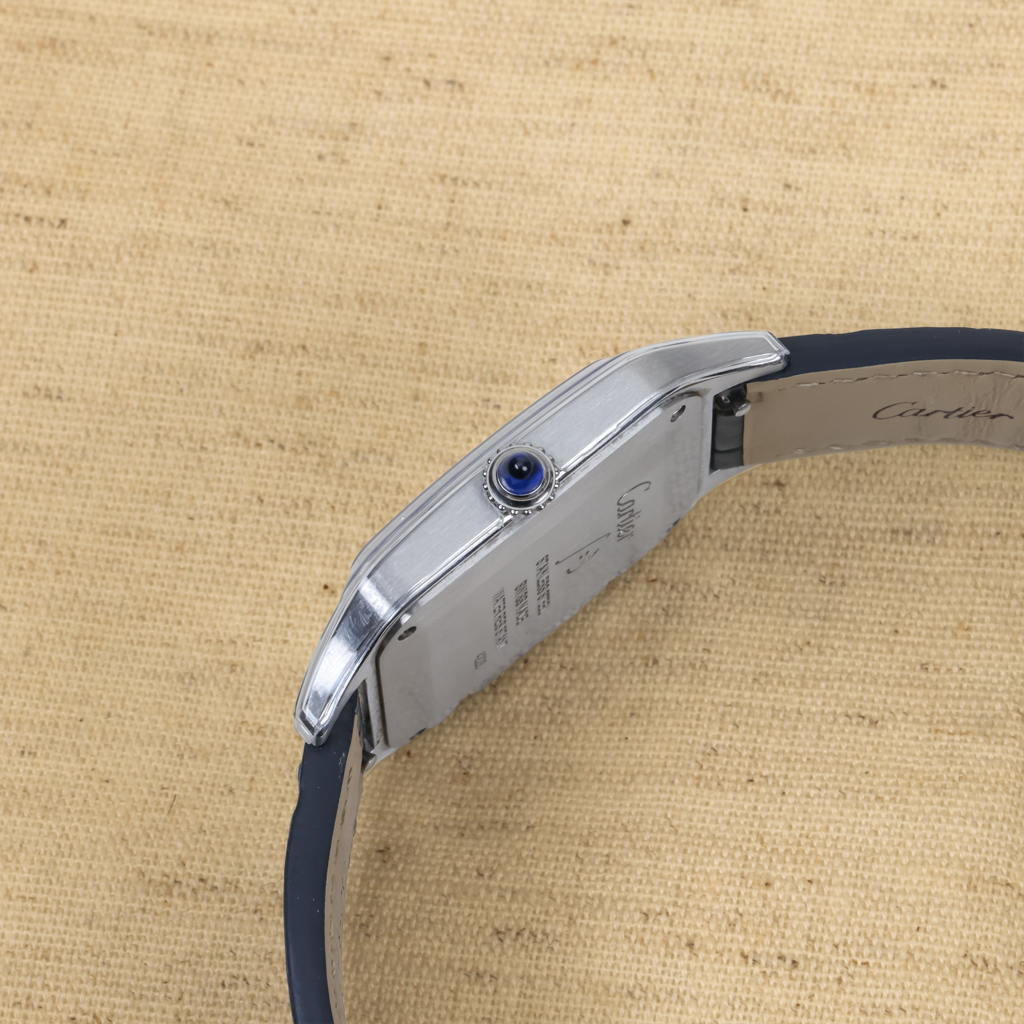 Cartier Santos-Dumont 31.4mm, Silver Dial, Roman Numerals_4
