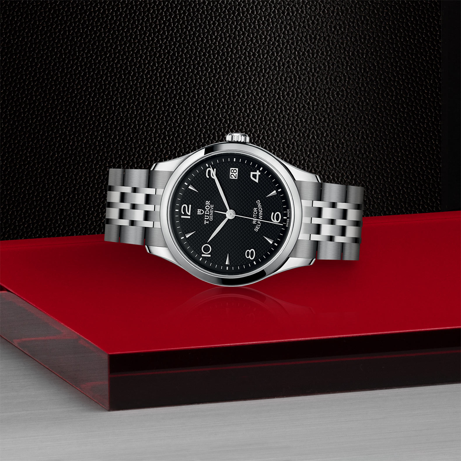 Tudor 1926 36mm. Black Dial. Arabic/Baton Numerals_2