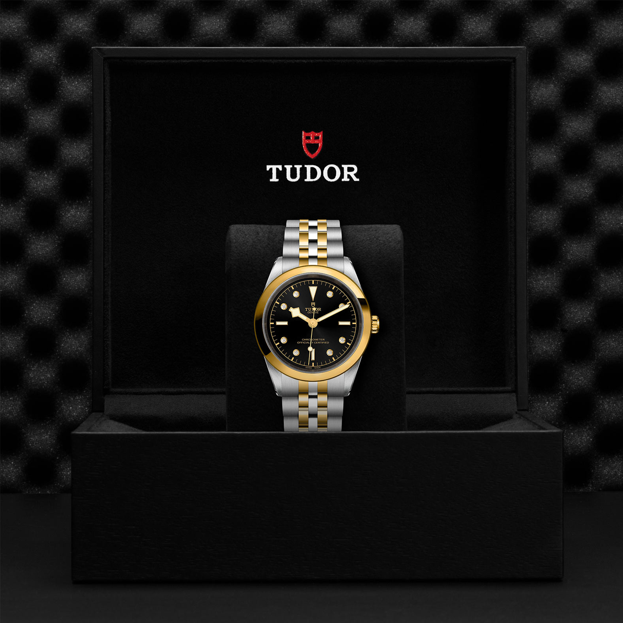 Tudor Black Bay One 41 S&G 41mm, Black Dial, Diamond Numerals_3