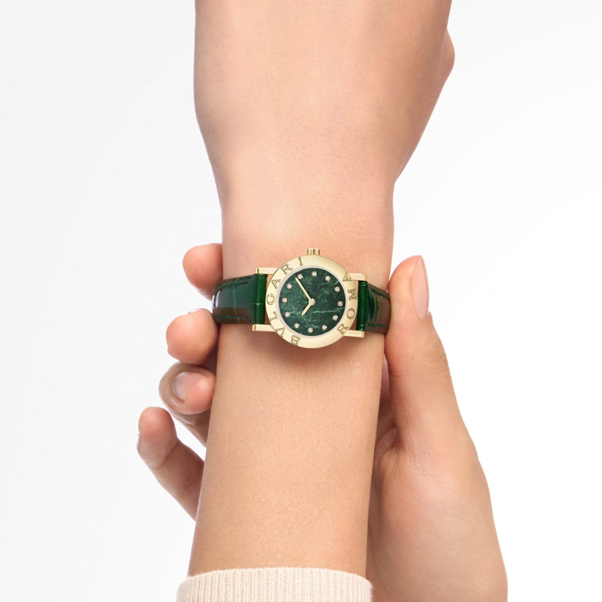 Bvlgari Bvlgari 26mm, Green Diamond set Dial_10