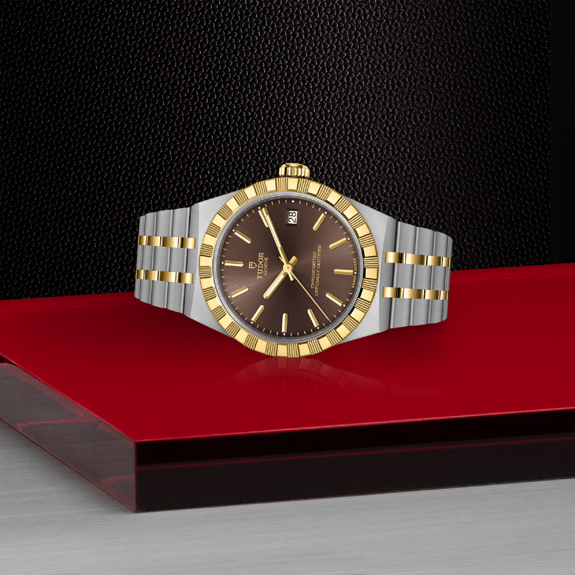 Tudor Royal 36mm, Brown Dial, Baton Numerals_3