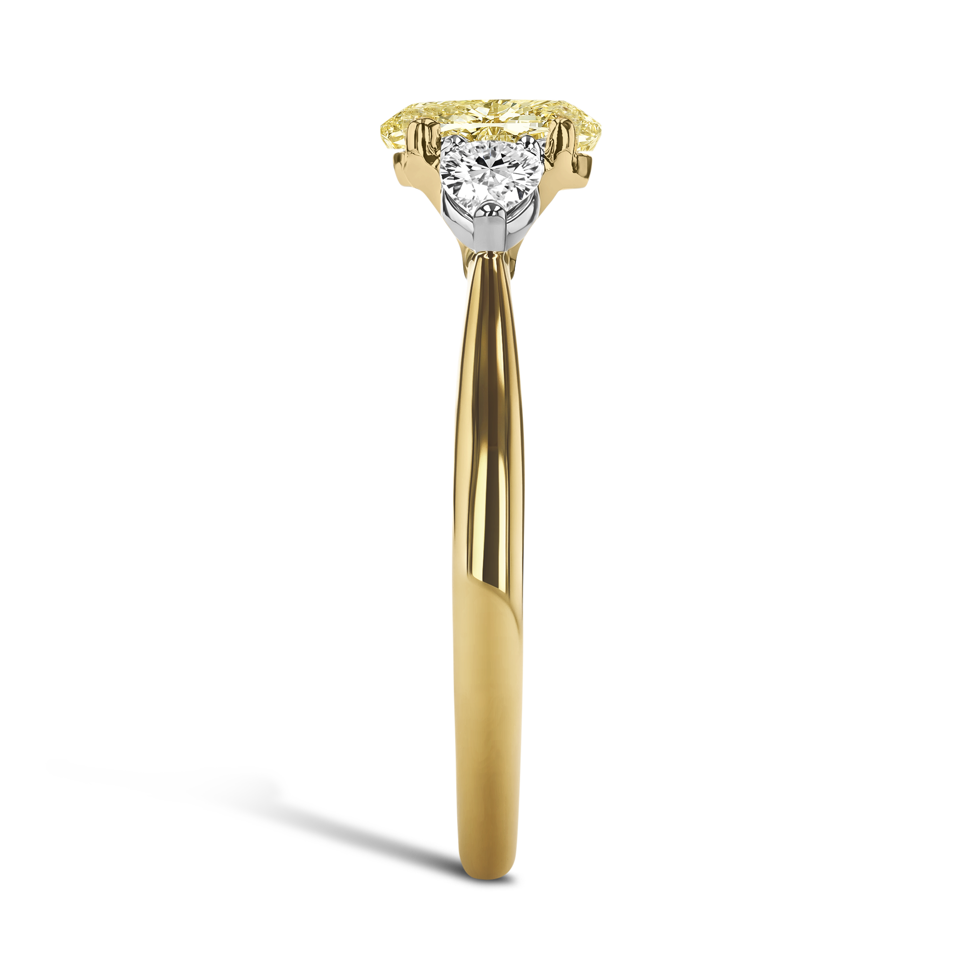 Classic 1.01ct Oval Cut Diamond Three Stone Ring Oval Cut, Claw Set_4